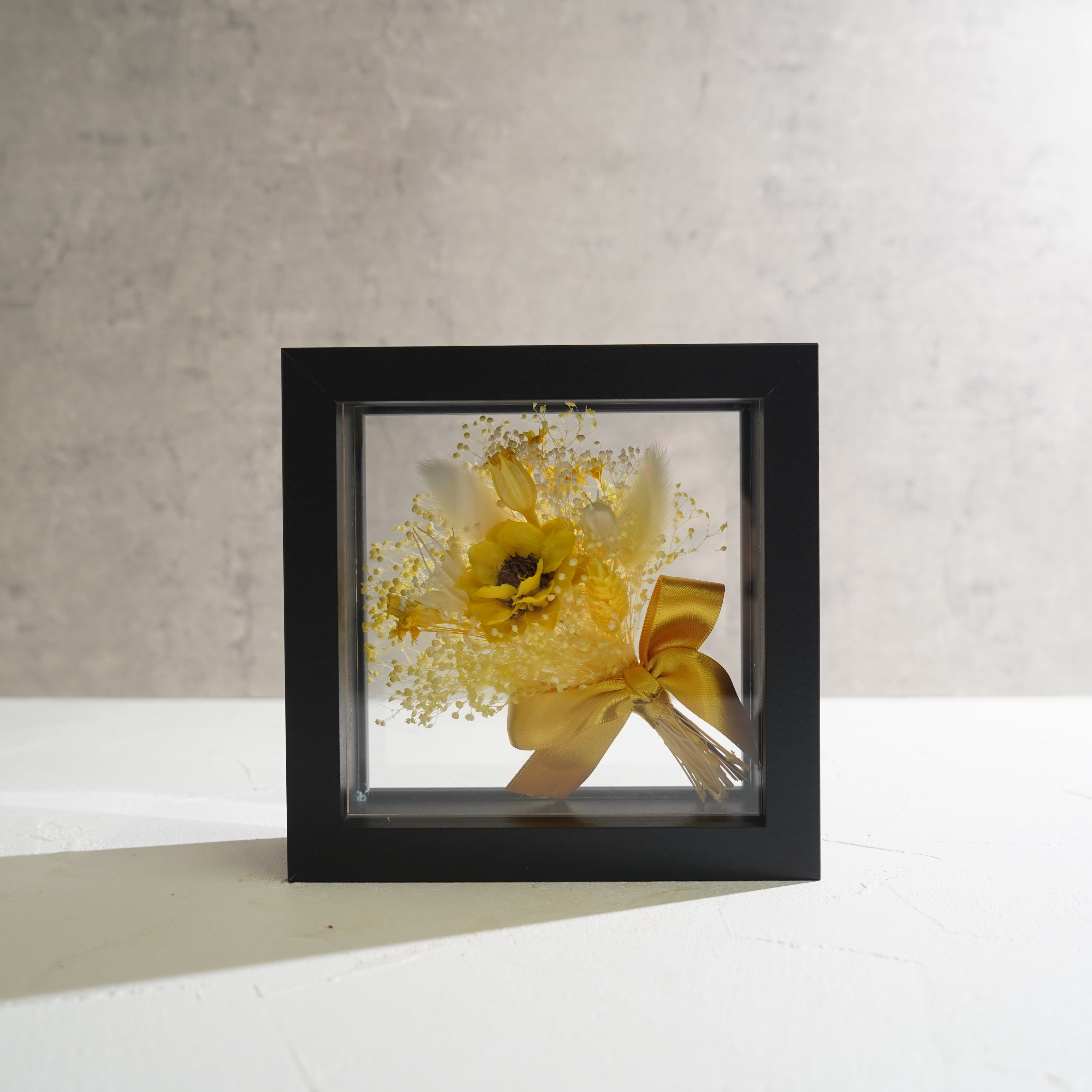 【イエロー】フレームフラワー Mサイズ 花束タイプ FM-56≪限定1点≫