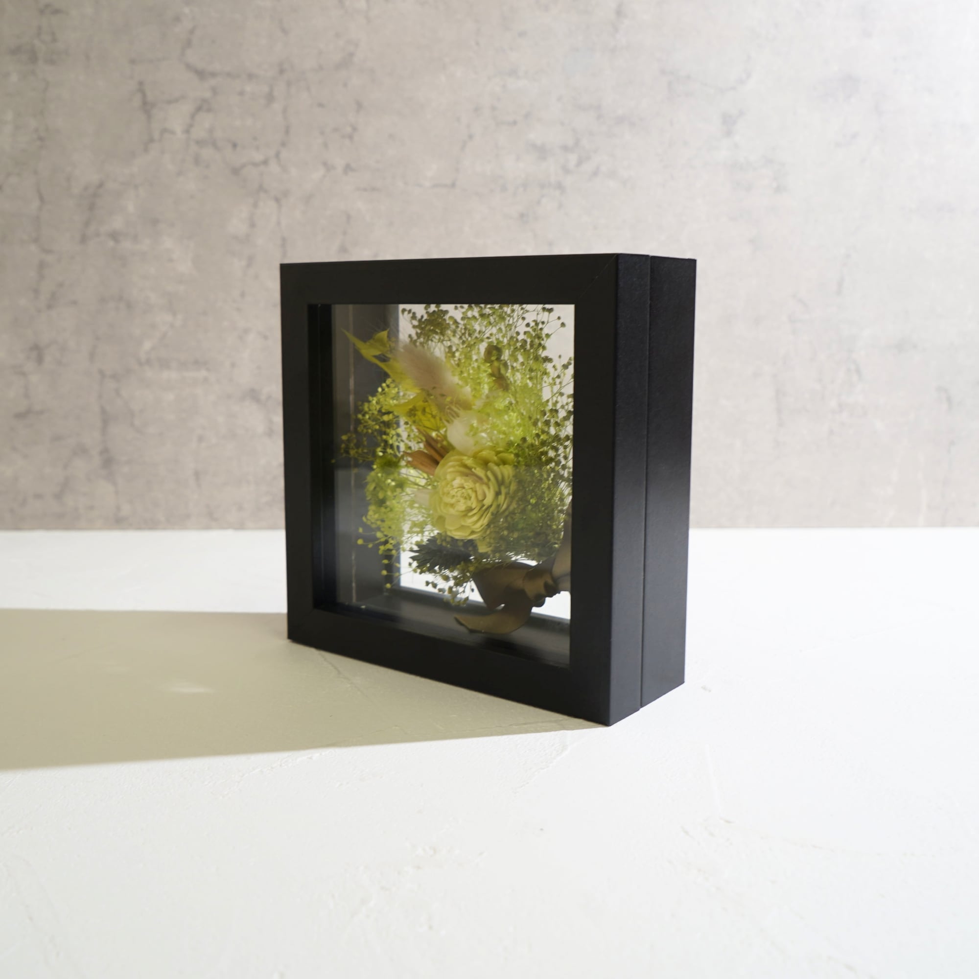 【グリーン】フレームフラワー Mサイズ 花束タイプ FM-34≪限定1点≫