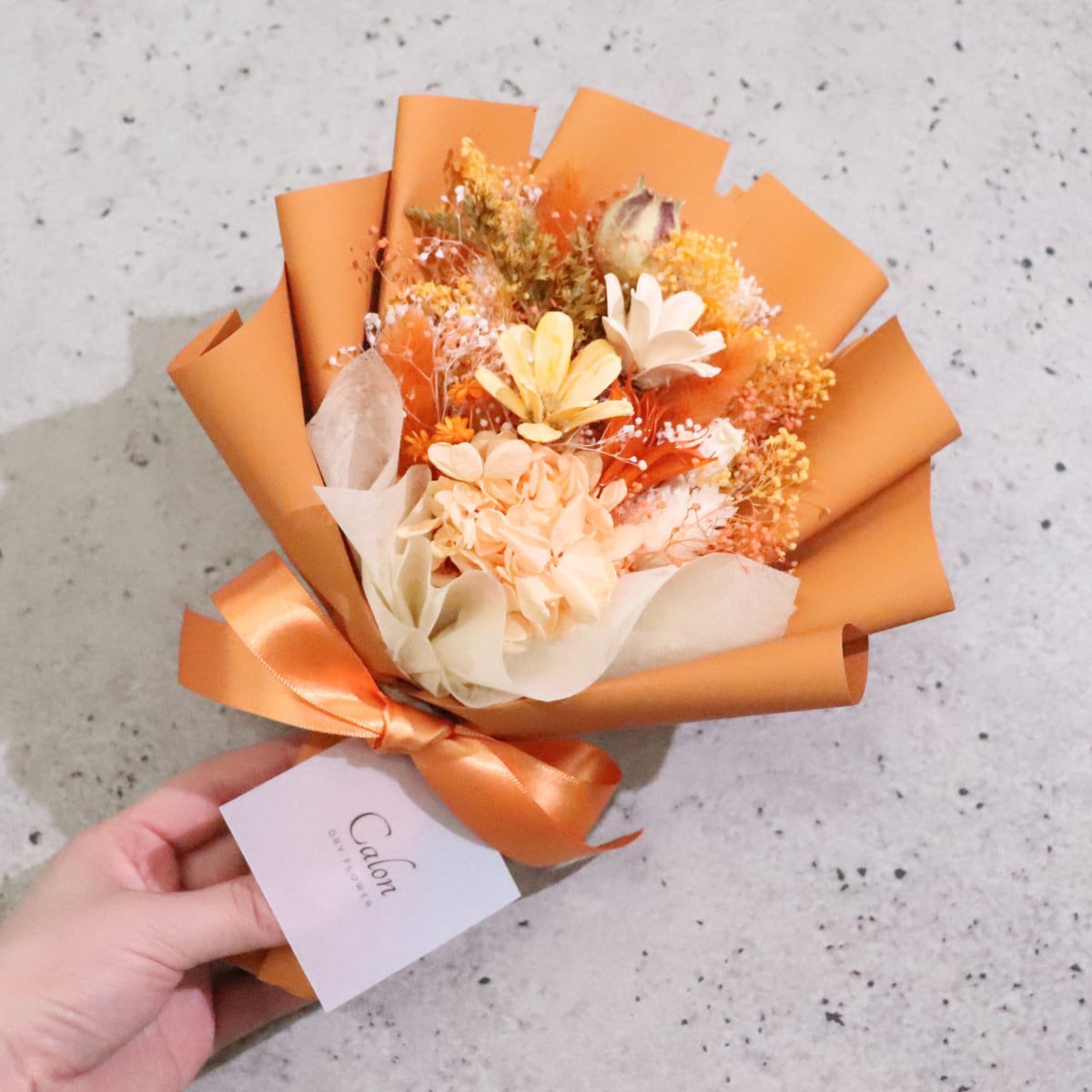 おまかせオレンジ系】ドライフラワーの花束Sサイズ