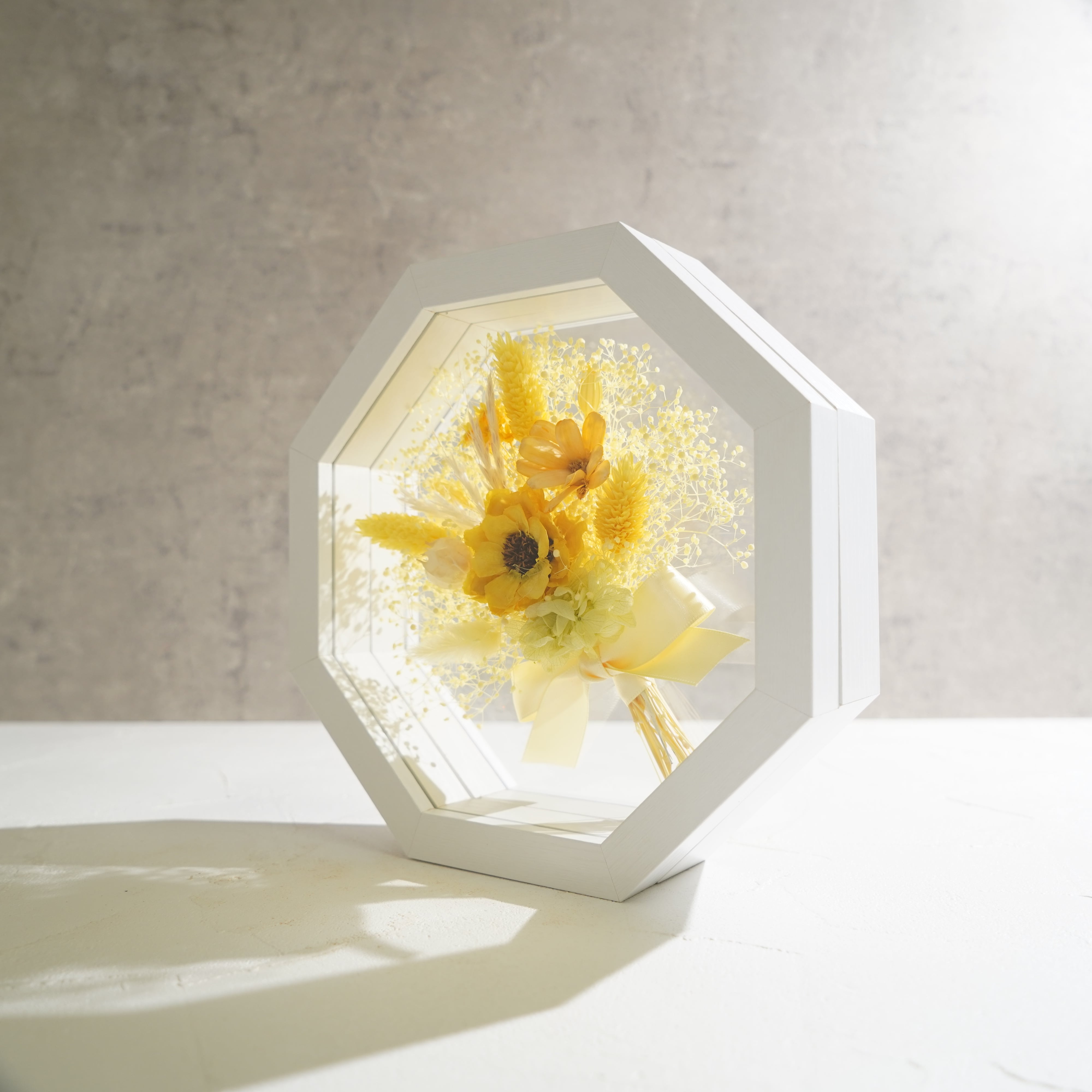 【イエロー】フレームフラワー 八角形 花束タイプ FO-72≪限定１点≫