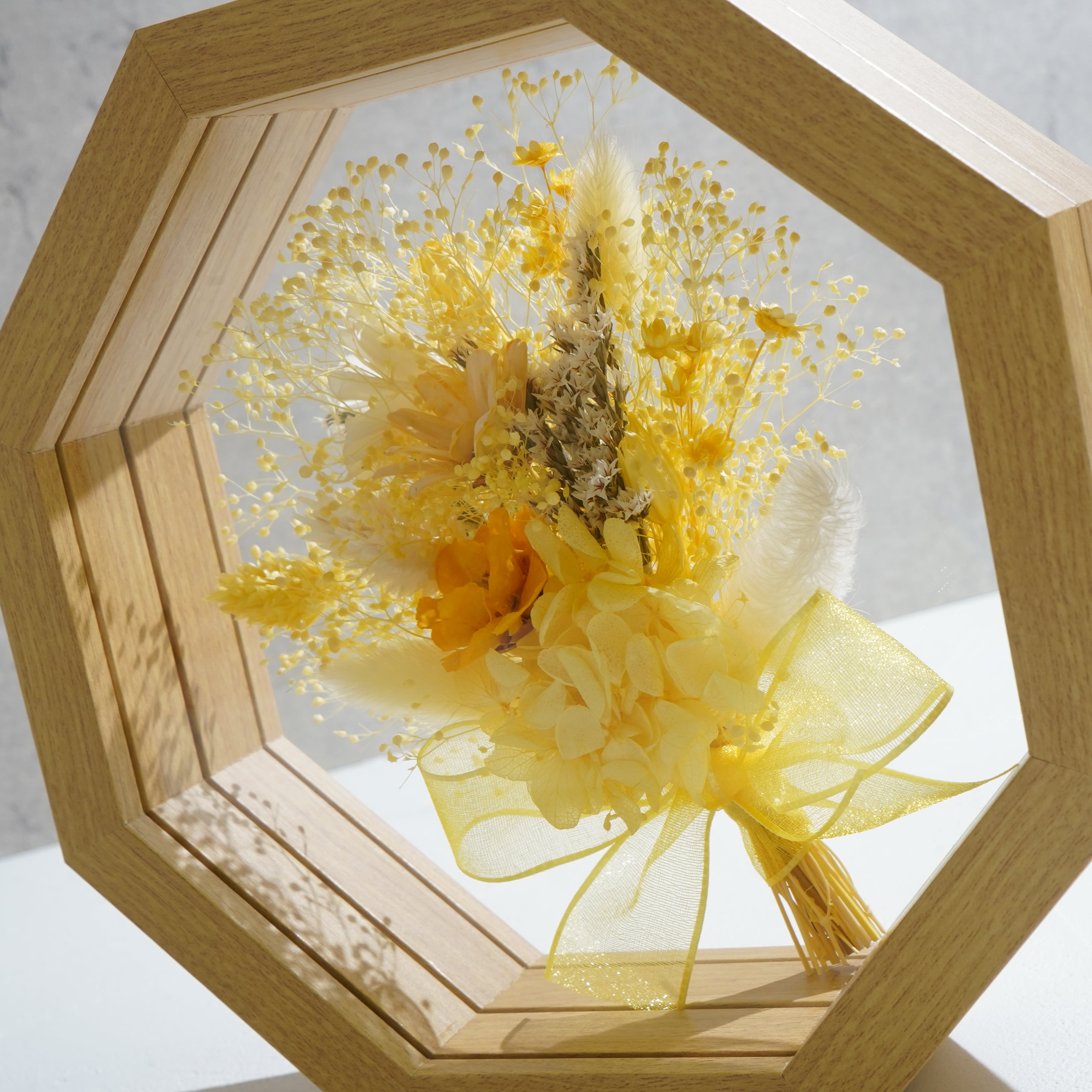 【イエロー】フレームフラワー 八角形 花束タイプ FO-59≪限定１点≫