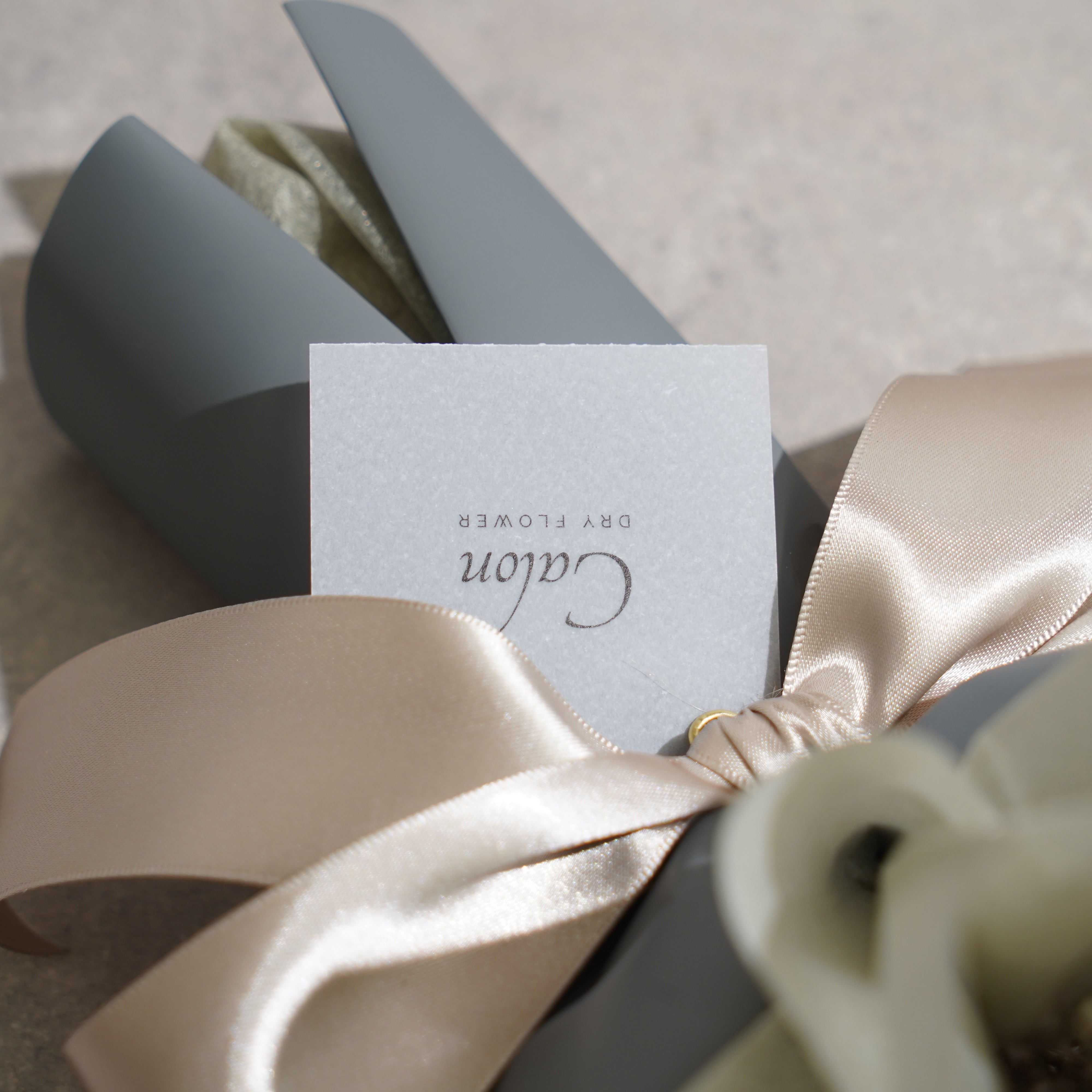 ドライフラワーの花束 Mサイズ グレー M-665≪限定１点≫